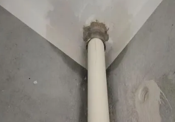 乌马河卫生间测漏水之渗水防护