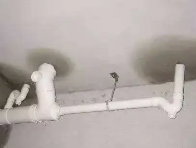 乌马河卫生间测漏水的几种情景